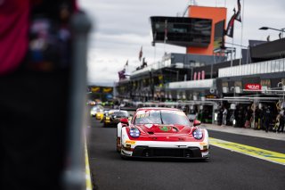 12h Bathurst 2026 -  Meguiar&rsquo;s Bathurst 12 Hour - Intercontinental GT Challenge Round 1 - Foto: Gruppe C Photography; #86 Porsche 911 GT3 R (992), High Class Racing: Kerong Li, Anders Fjordbach, Dorian Boccolacci
 | Gruppe C Photography