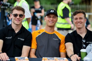 12h Bathurst 2026 -  Meguiar&rsquo;s Bathurst 12 Hour - Intercontinental GT Challenge Round 1 - Foto: Gruppe C Photography; #95 McLaren 720S GT3 EVO, Optimum Motorsport: Garnet Patterson, Ben Barnicoat, Marvin Kirchh&ouml;fer
 | Gruppe C Photography
