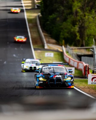 12h Bathurst 2025 -  Meguiar&rsquo;s Bathurst 12 Hour - Intercontinental GT Challenge Round 1 - Foto: Gruppe C Photography; #32 BMW M4 GT3, Team WRT: Augusto Farfus, Sheldon van der Linde, Kelvin van der Linde
 | Gruppe C Photography