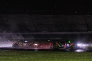#32 Porsche 911 GT3 R (992) of Kyle Washington / Tom Sargent / Klaus Bachler, GMG Racing, Indy 8H, IGTC, Pro-Am, SRO America, Indianapolis Motor Speedway, Indianapolis, IN, Oct 16&ndash;19, 2025
 | Fabian Lagunas | www.lagunasphotography.com | For SRO Motorsports Group 2025