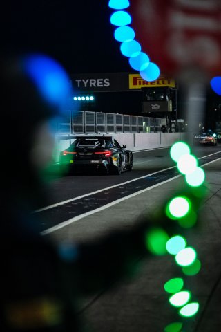 49th SUZUKA 1000km - Intercontinental GT Challenge Round 4 - Foto: Gruppe C Photography; #98 Ferrari 296 GT3, K-tunes Racing: Daisuke Yamawaki, Shinichi Takagi, Sean Walkinshaw
 | Gruppe C GmbH