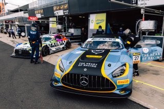 12h Bathurst 2025 -  Meguiar&rsquo;s Bathurst 12 Hour - Intercontinental GT Challenge Round 1 - Foto: Gruppe C Photography; #27 Mercedes-AMG GT3, Heart of Racing by SPS: Ross Gunn, Ian James, Zacharie Robichon
 | Gruppe C Photography