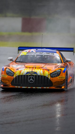49th SUZUKA 1000km - Intercontinental GT Challenge Round 4 - Foto: Gruppe C Photography, 75 Mercedes-AMG GT3 EVO, 75 Express: Kenny Habul, Yannick Mettler, Dominik Baumann
 | Gruppe C GmbH