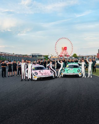 49th SUZUKA 1000km - Intercontinental GT Challenge Round 4 - Foto: Gruppe C Photography; #6 Porsche 911 GT3 R (992), Origine Motorsport: Laurin Heinrich, Alessio Picarello, Bastian Buus; #86 Porsche 911 GT3 R (992), Origine Motorsport: Kerong LI, Anders F | Gruppe C GmbH