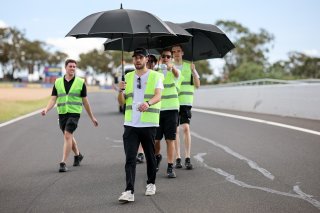 12h Bathurst 2026 -  Meguiar&rsquo;s Bathurst 12 Hour - Intercontinental GT Challenge Round 1 - Foto: Gruppe C Photography; #61 Porsche 911 GT3 R (992), EBM: Ricardo Feller, Laurin Heinrich, Klaus Bachler
 | Gruppe C Photography