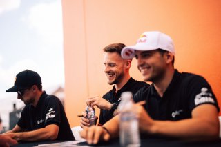 12h Bathurst 2025 -  Meguiar&rsquo;s Bathurst 12 Hour - Intercontinental GT Challenge Round 1 - Foto: Gruppe C Photography; #911 Porsche 911 GT3 R (992), Absolute Racing: Matt Campbell, Ayhancan G&uuml;ven, Alessio Picariello
 | Gruppe C Photography