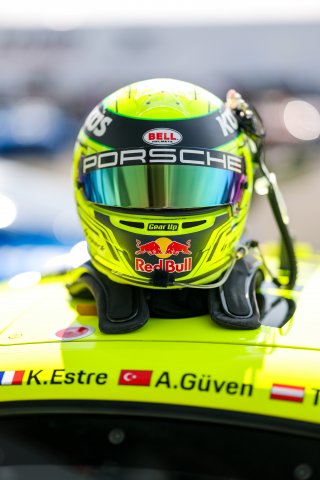 53. ADAC RAVENOL 24h N&uuml;rburgring 2025 - Foto: Gruppe C Photography; #911 Porsche 911 GT3 R (992), Manthey EMA: Kevin Estre
 | Gruppe C Photography