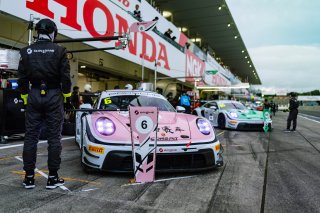 49th SUZUKA 1000km - Intercontinental GT Challenge Round 4 - Foto: Gruppe C Photography; #6 Porsche 911 GT3 R (992), Origine Motorsport: Laurin Heinrich, Alessio Picarello, Bastian Buus
 | Gruppe C GmbH