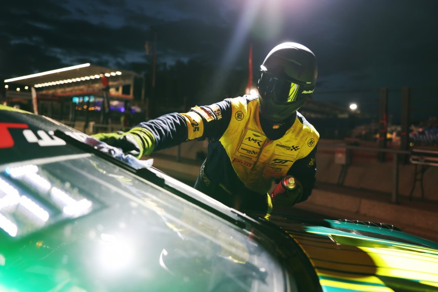 comtoyou Racing Mechanic
