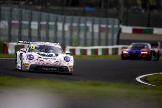 49th SUZUKA 1000km - Intercontinental GT Challenge Round 4 - Foto: Gruppe C Photography; #13 Porsche 911 GT3 R (992), Phantom Global Racing: JZ, Adderly Fong, Nico Menzel
 | Gruppe C GmbH