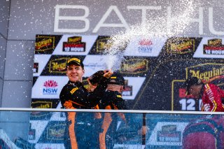 12h Bathurst 2025 -  Meguiar&rsquo;s Bathurst 12 Hour - Intercontinental GT Challenge Round 1 - Foto: Gruppe C Photography; #91 Porsche 911 GT3 R (992), The Bend: Morris Schuring
 | Gruppe C Photography