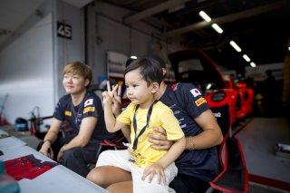 49th SUZUKA 1000km - Intercontinental GT Challenge Round 4 - Foto: Gruppe C Photography; #18 Porsche 911 GT3 R (992), Porsche Center Okazaki: Hiroaki Nagai, Kazuto Kotaka, Takuro Shinohara
 | Gruppe C GmbH