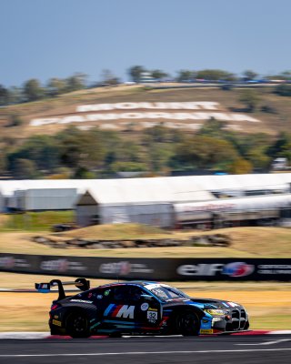 12h Bathurst 2025 -  Meguiar&rsquo;s Bathurst 12 Hour - Intercontinental GT Challenge Round 1 - Foto: Gruppe C Photography; #32 BMW M4 GT3, Team WRT: Augusto Farfus, Sheldon van der Linde, Kelvin van der Linde
 | Gruppe C Photography