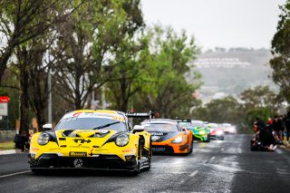 12h Bathurst 2026 -  Meguiar&rsquo;s Bathurst 12 Hour - Intercontinental GT Challenge Round 1 - Foto: Gruppe C Photography; #911 Porsche 911 GT3 R (992), Absolute Racing: Matt Campbell, Alessio Picariello, Bastian Buus
 | SRO Motorsports Group