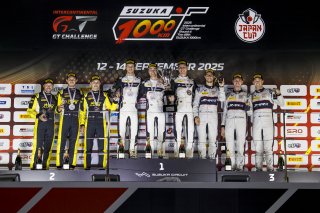 49th SUZUKA 1000km - Intercontinental GT Challenge Round 4 - Foto: Gruppe C Photography; #7 Porsche 911 GT3 R (992), Absolute Racing: Kevin Estre, Laurens Vanthoor, Patrick Pilet; 32 BMW M4 GT3 EVO, Team WRT: Raffaele Marciello, Kelvin van der Linde, Char | Gruppe C GmbH