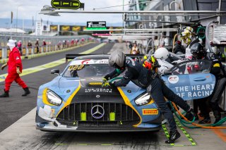 12h Bathurst 2026 -  Meguiar&rsquo;s Bathurst 12 Hour - Intercontinental GT Challenge Round 1 - Foto: Gruppe C Photography; #27 Mercedes-AMG GT3 EVO, Heart of Racing by SPS: Ian James, Eduardo Alcide Barrichello, Roman De Angelis
 | Gruppe C Photography