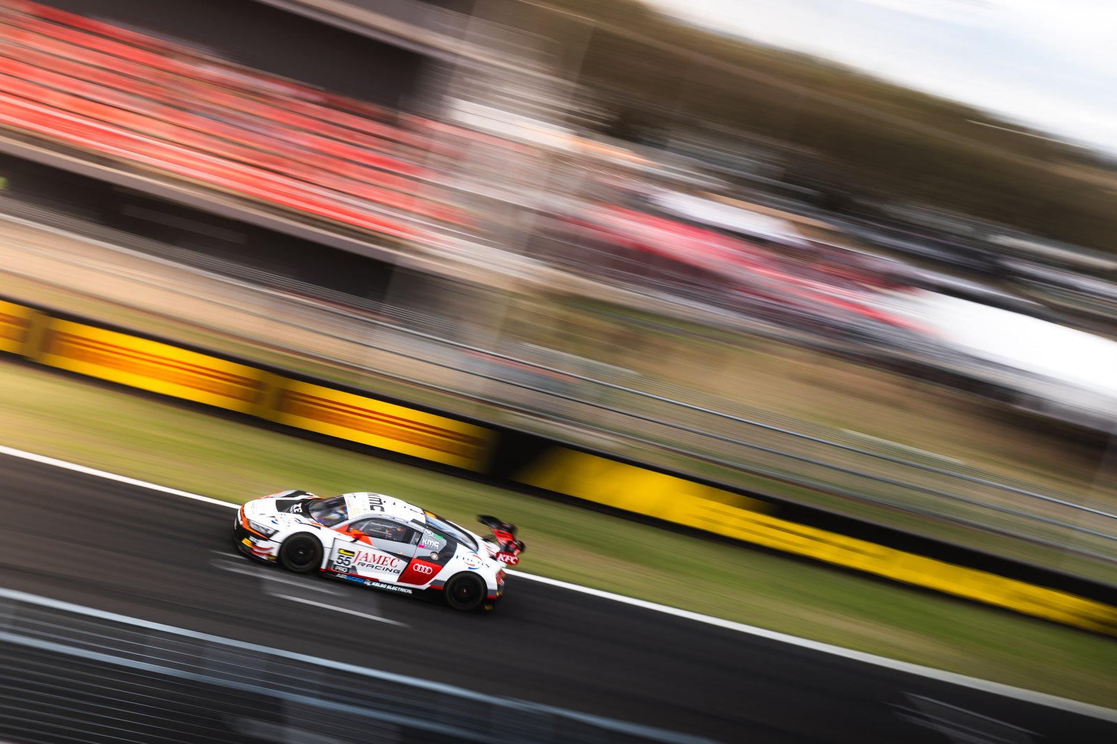 Bathurst: Brown and Jamec/MPC on top once again