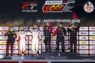 49th SUZUKA 1000km - Intercontinental GT Challenge Round 4 - Foto: Gruppe C Photography; #51 Porsche 911 GT3 R (991.2), AC Motorsport: Andrew Macpherson, Ben Porter, Grant Denyer; #360 Nissan GT-R NISMO GT3, Runup Sports: Masaaki Nishikawa, Atsushi Tanaka | Gruppe C GmbH