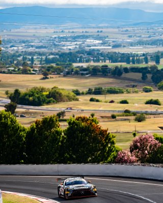 12h Bathurst 2025 -  Meguiar&rsquo;s Bathurst 12 Hour - Intercontinental GT Challenge Round 1 - Foto: Gruppe C Photography; #47 Mercedes-AMG GT3, Supabarn Supermarkets, Tigani Motorsport: James Koundouris, Theo Koundouris, David Russell, Luke Youlden
 | Gruppe C Photography