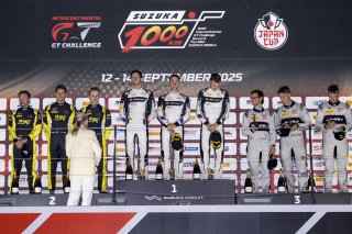 49th SUZUKA 1000km - Intercontinental GT Challenge Round 4 - Foto: Gruppe C Photography; #7 Porsche 911 GT3 R (992), Absolute Racing: Kevin Estre, Laurens Vanthoor, Patrick Pilet; 32 BMW M4 GT3 EVO, Team WRT: Raffaele Marciello, Kelvin van der Linde, Char | Gruppe C GmbH