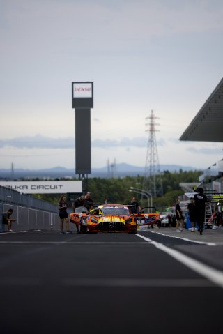 49th SUZUKA 1000km - Intercontinental GT Challenge Round 4 - Foto: Gruppe C Photography; #75 Mercedes-AMG GT3 EVO, 75 Express: Kenny Habul, Yannick Mettler, Dominik Baumann
 | Gruppe C GmbH