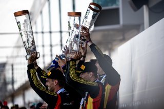 53. ADAC RAVENOL 24h N&uuml;rburgring 2025 - Foto: Gruppe C Photography; #54 Porsche 911 GT3 R (992), Dinamic GT:  Bastian Buus, Matteo Cairoli, Loek Hartlog, Joel Sturm
 | Gruppe C Photography