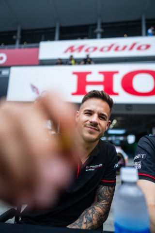 49th SUZUKA 1000km - Intercontinental GT Challenge Round 4 - Foto: Gruppe C Photography; #6 Porsche 911 GT3 R (992), Origine Motorsport: Laurin Heinrich, Alessio Picarello, Bastian Buus
 | Gruppe C GmbH