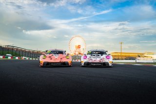 49th SUZUKA 1000km - Intercontinental GT Challenge Round 4 - Foto: Gruppe C Photography; #6 Porsche 911 GT3 R (992), Origine Motorsport: Laurin Heinrich, Alessio Picarello, Bastian Buus; #86 Porsche 911 GT3 R (992), Origine Motorsport: Kerong LI, Anders F | Gruppe C GmbH