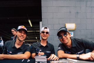 12h Bathurst 2025 -  Meguiar&rsquo;s Bathurst 12 Hour - Intercontinental GT Challenge Round 1 - Foto: Gruppe C Photography; #32 BMW M4 GT3, Team WRT: Augusto Farfus, Sheldon van der Linde, Kelvin van der Linde
 | Gruppe C Photography