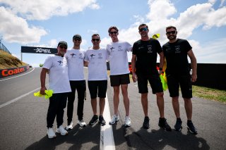 12h Bathurst 2026 -  Meguiar&rsquo;s Bathurst 12 Hour - Intercontinental GT Challenge Round 1 - Foto: Gruppe C Photography; #27 Mercedes-AMG GT3 EVO, Heart of Racing by SPS: Ian James, Eduardo Alcide Barrichello, Roman De Angelis
 | Gruppe C Photography