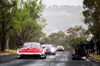 12h Bathurst 2026 -  Meguiar&rsquo;s Bathurst 12 Hour - Intercontinental GT Challenge Round 1 - Foto: Gruppe C Photography; #86 Porsche 911 GT3 R (992), High Class Racing: Kerong Li, Anders Fjordbach, Dorian Boccolacci
 | SRO Motorsports Group