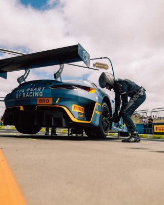 12h Bathurst 2025 -  Meguiar&rsquo;s Bathurst 12 Hour - Intercontinental GT Challenge Round 1 - Foto: Gruppe C Photography; #27 Mercedes-AMG GT3, Heart of Racing by SPS: Ross Gunn, Ian James, Zacharie Robichon
 | Gruppe C Photography