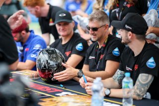 12h Bathurst 2026 -  Meguiar&rsquo;s Bathurst 12 Hour - Intercontinental GT Challenge Round 1 - Foto: Gruppe C Photography; #79 Porsche 911 GT3 R (992), TSUNAMI RT: Johannes Zelger, Fabio Babini, Daniel Gaunt, Alex Fontana
 | Gruppe C Photography