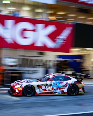 49th SUZUKA 1000km - Intercontinental GT Challenge Round 4 - Foto: Gruppe C Photography; 00 Mercedes-AMG GT3 EVO, Goodsmile Racing: Nobuteru Taniguchi, Tatsuya Kataoka, Kamui Kobayashi
 | Gruppe C GmbH