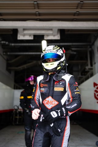 49th SUZUKA 1000km - Intercontinental GT Challenge Round 4 - Foto: Gruppe C Photography; #61 Porsche 911 GT3 R (992), EBM GIGA Racing: Adrian D'Silva, Harry King, Sven Mueller
 | Gruppe C GmbH