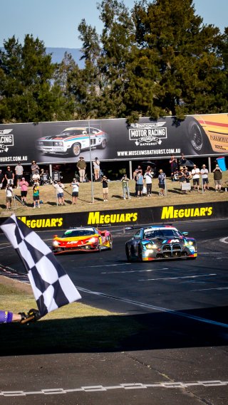12h Bathurst 2025 -  Meguiar&rsquo;s Bathurst 12 Hour - Intercontinental GT Challenge Round 1 - Foto: Gruppe C Photography; #32 BMW M4 GT3, Team WRT: Augusto Farfus, Sheldon van der Linde, Kelvin van der Linde
 | Gruppe C Photography