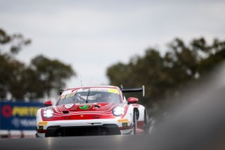 12h Bathurst 2026 -  Meguiar&rsquo;s Bathurst 12 Hour - Intercontinental GT Challenge Round 1 - Foto: Gruppe C Photography; #86 Porsche 911 GT3 R (992), High Class Racing: Kerong Li, Anders Fjordbach, Dorian Boccolacci
 | Gruppe C Photography