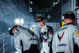 49th SUZUKA 1000km - Intercontinental GT Challenge Round 4 - Foto: Gruppe C Photography; #7 Porsche 911 GT3 R (992), Absolute Racing: Kevin Estre, Laurens Vanthoor, Patrick Pilet; 32 BMW M4 GT3 EVO, Team WRT: Raffaele Marciello, Kelvin van der Linde, Char | Gruppe C GmbH